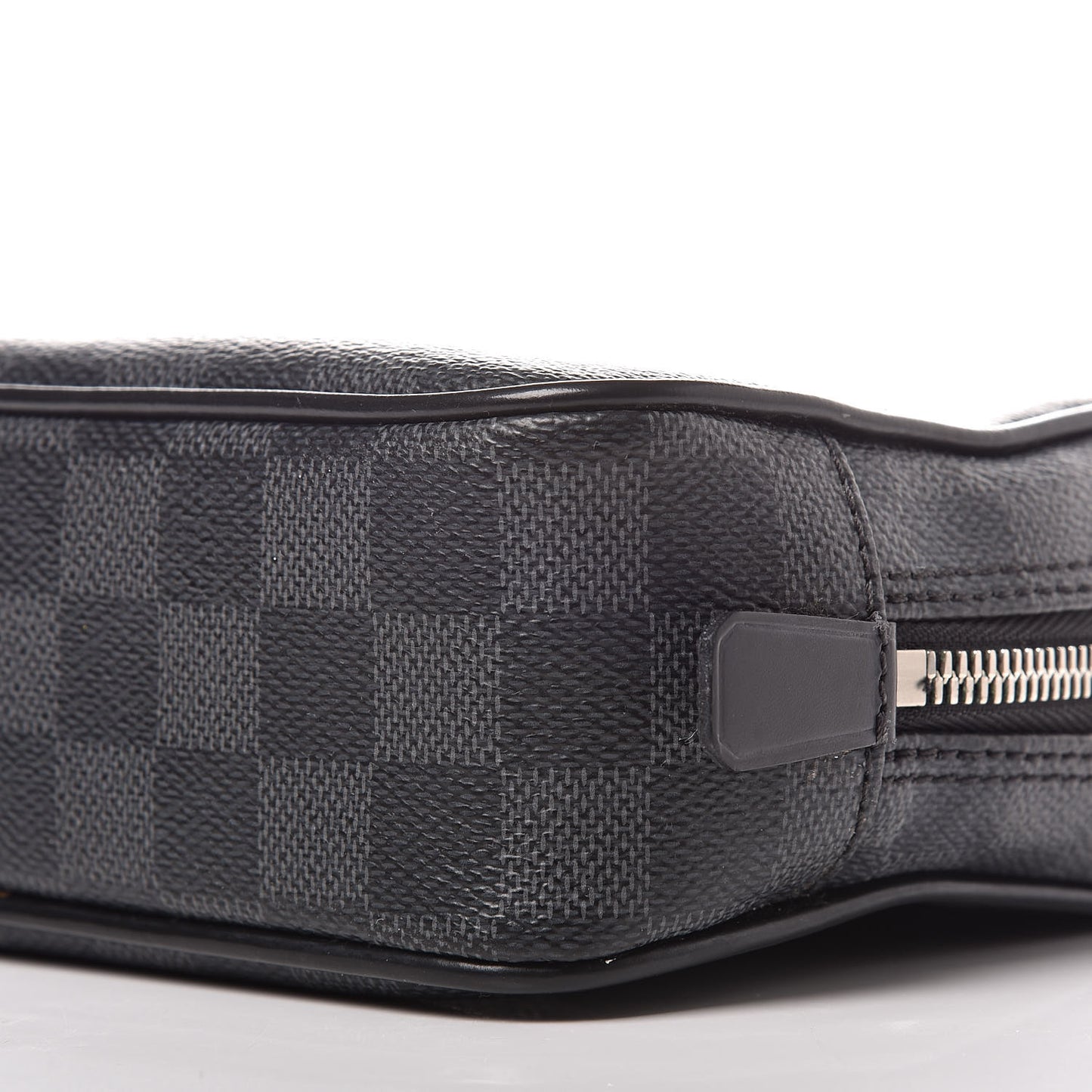 Damier Graphite Toilet Pouch PM