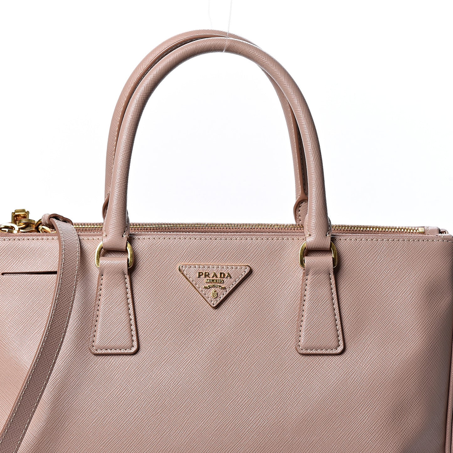 Saffiano Medium Galleria Double Zip Tote Cammeo