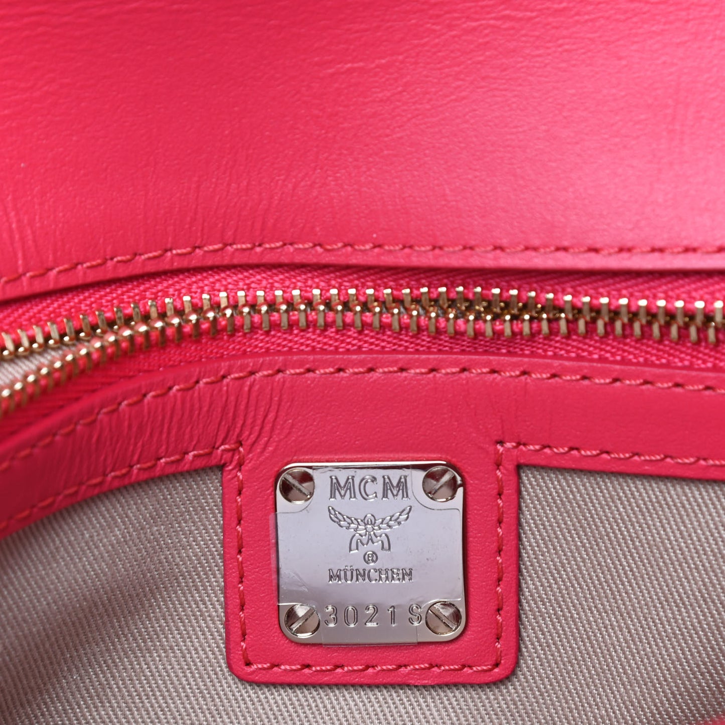 Diamond Patent Medium Millie Crossbody Bag Pink