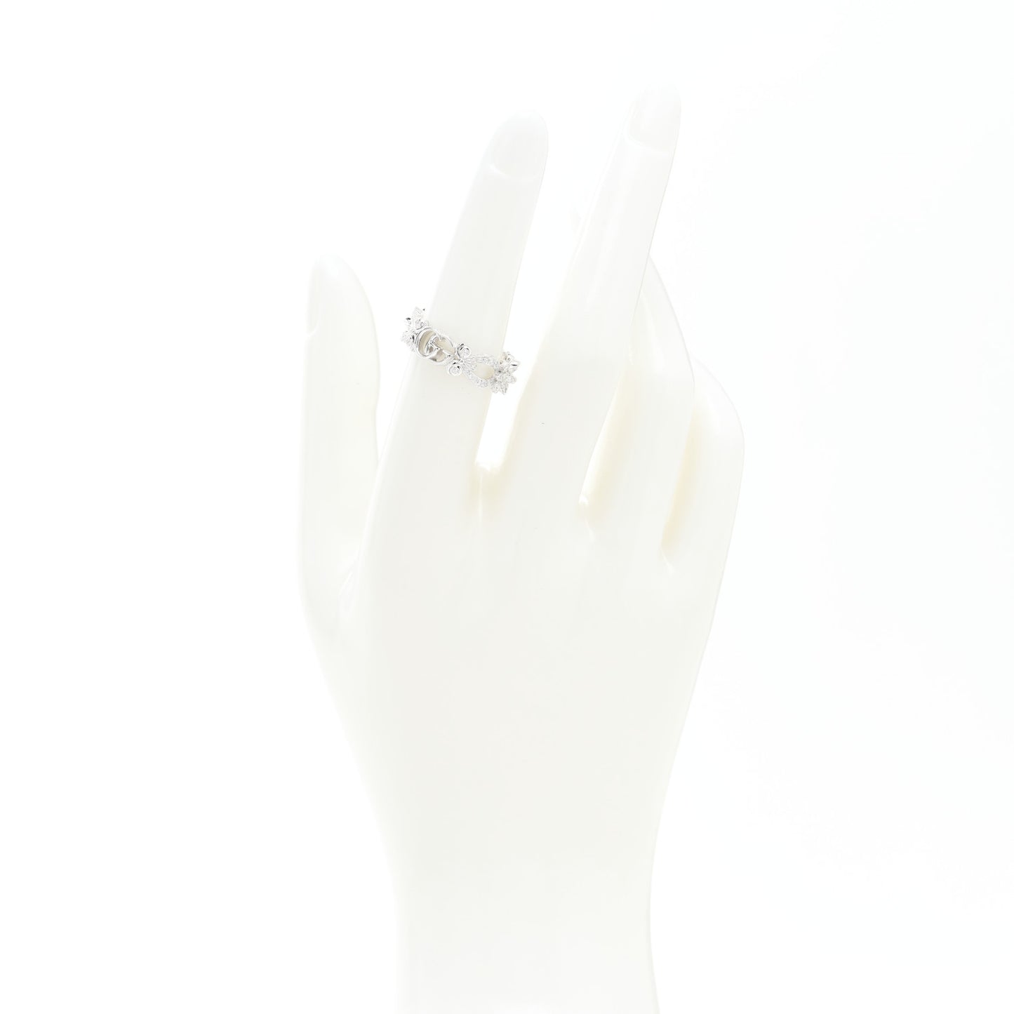 18K White Gold Diamond Flora Pave Ring 53 6.25
