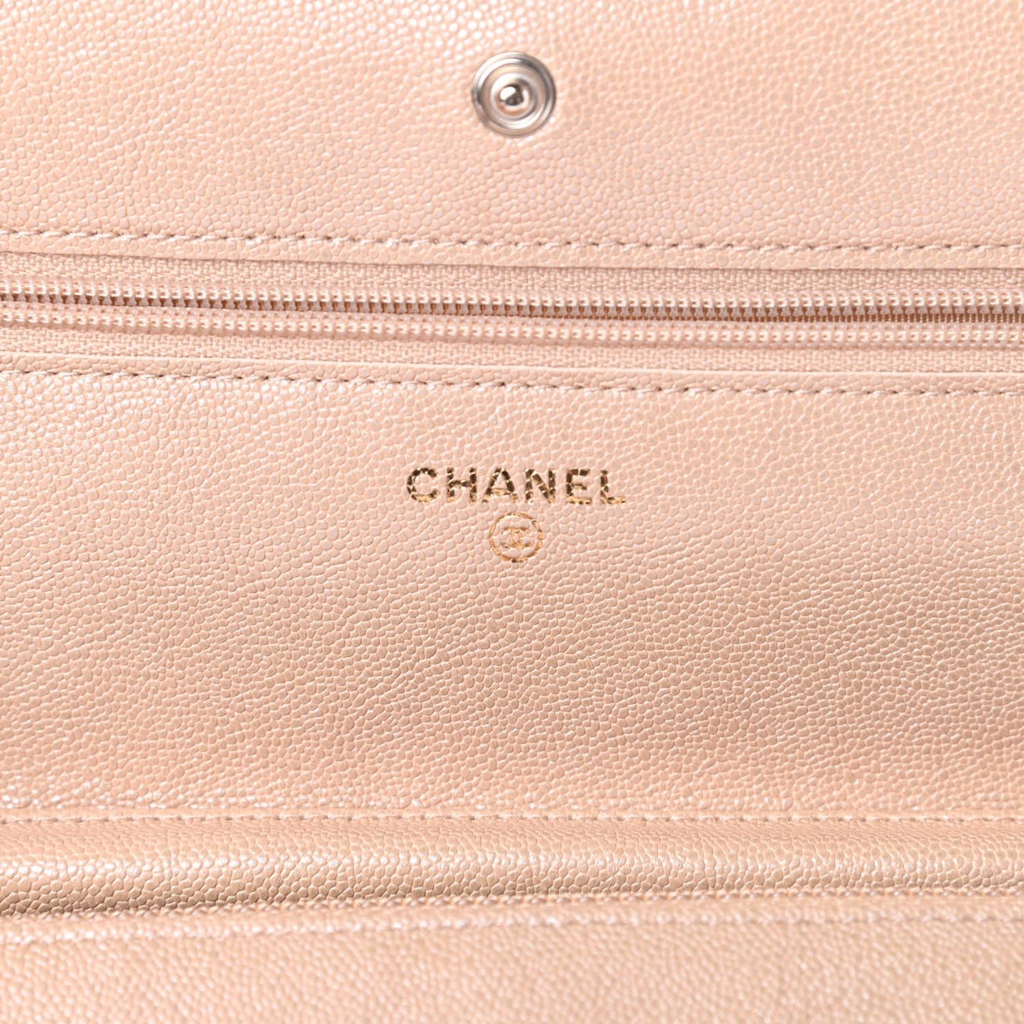 Iridescent Caviar Quilted Wallet On Chain WOC Beige