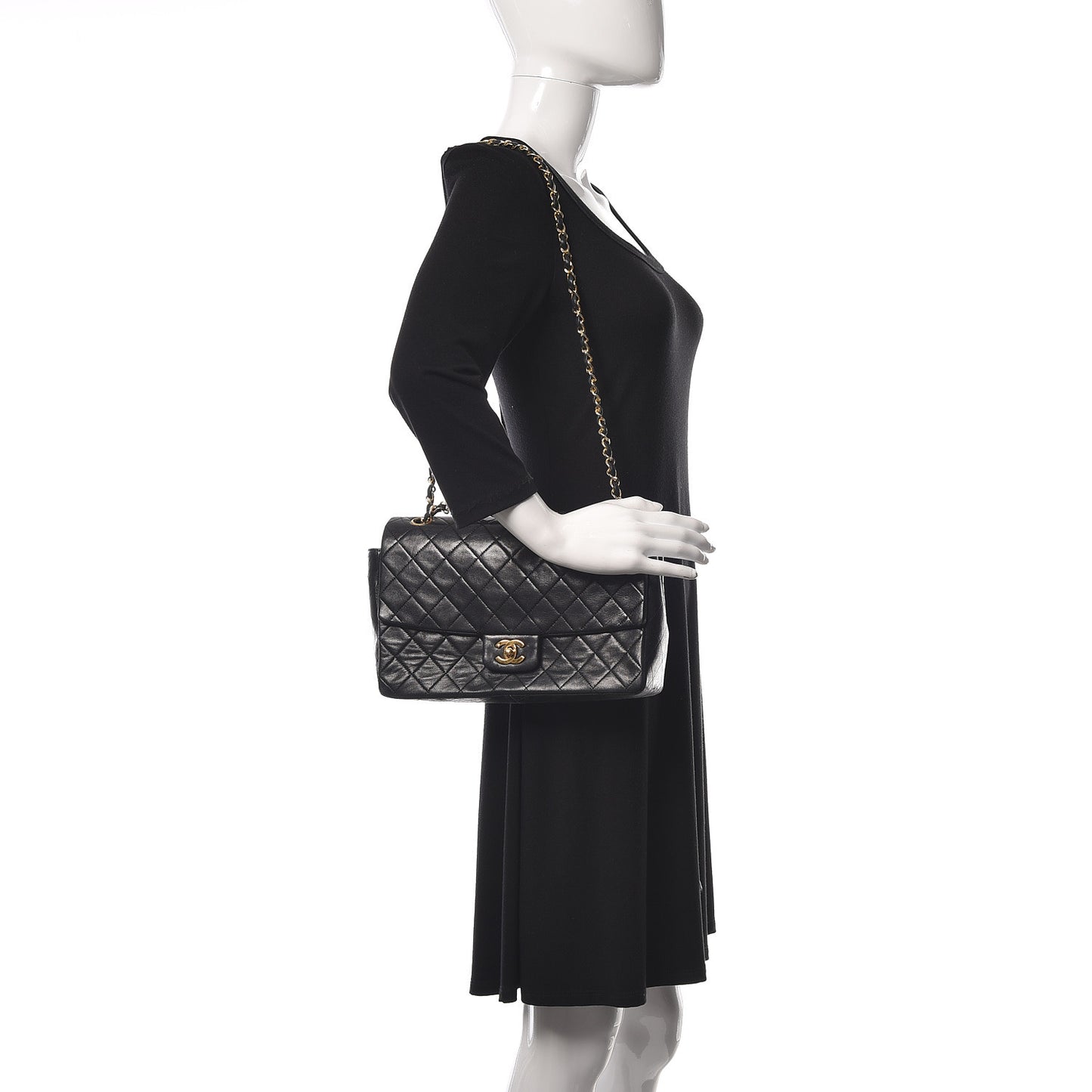 Lambskin Quilted Medium Single Flap Black