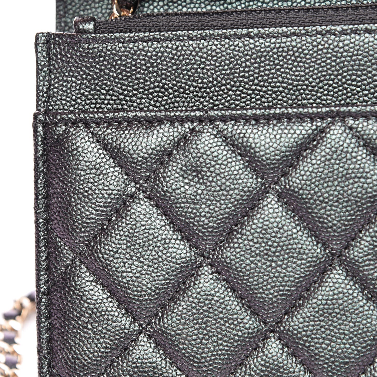 Iridescent Caviar Quilted Wallet On Chain WOC Black