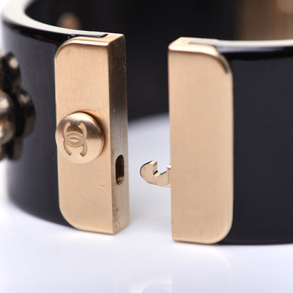 Chanel Resin Gripoix CC Cuff Black 12 of 13