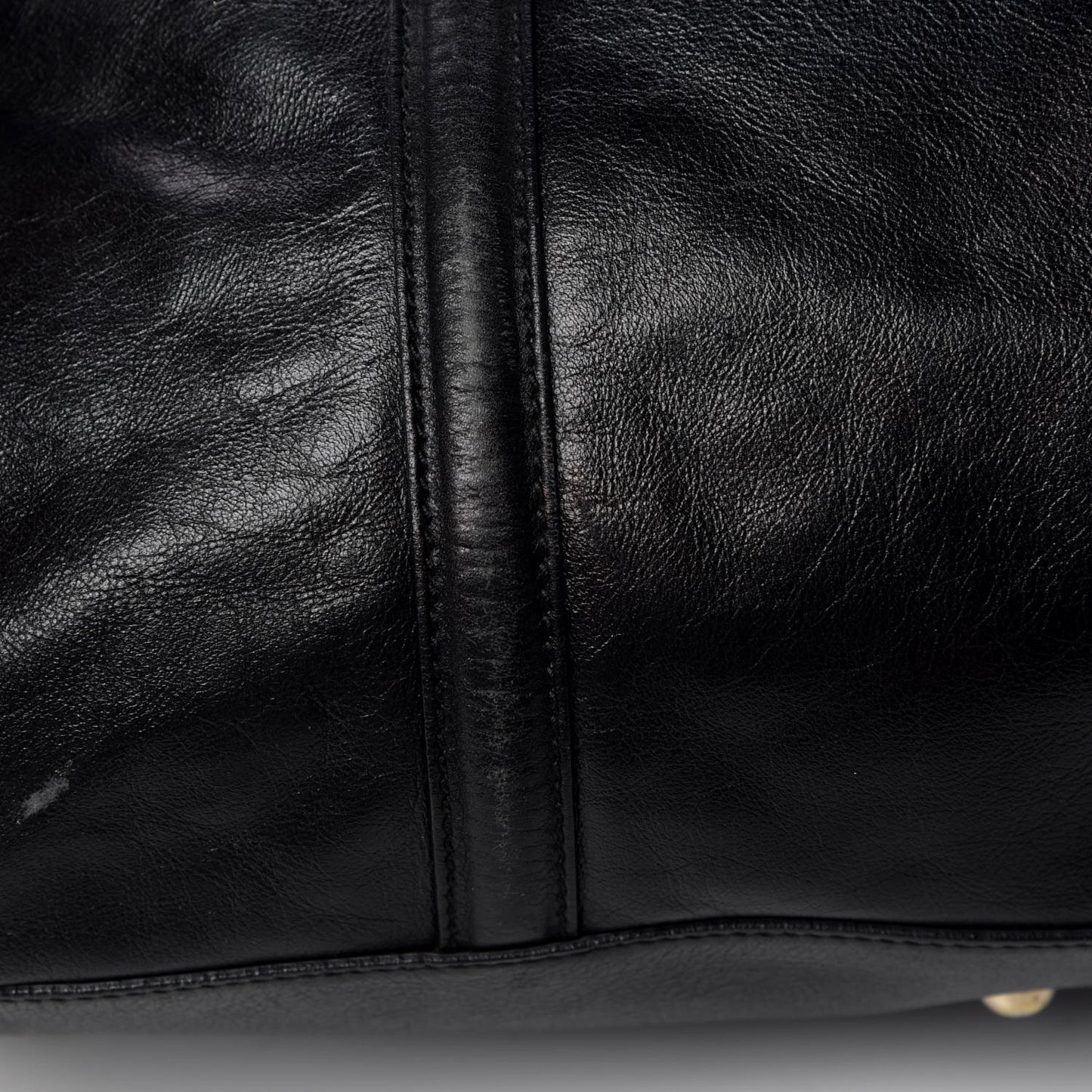 Calfskin Medium Britt Boston Black
