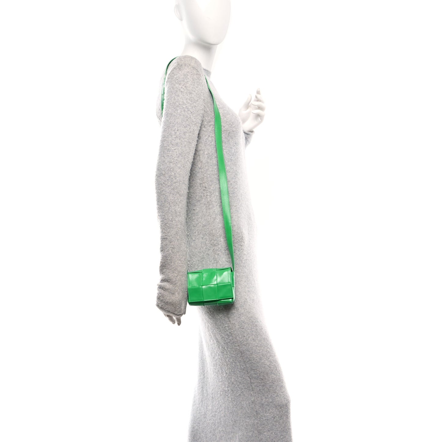 Paper Calfskin Maxi Intreccio Extra Mini Cassette Crossbody Bag Parakeet