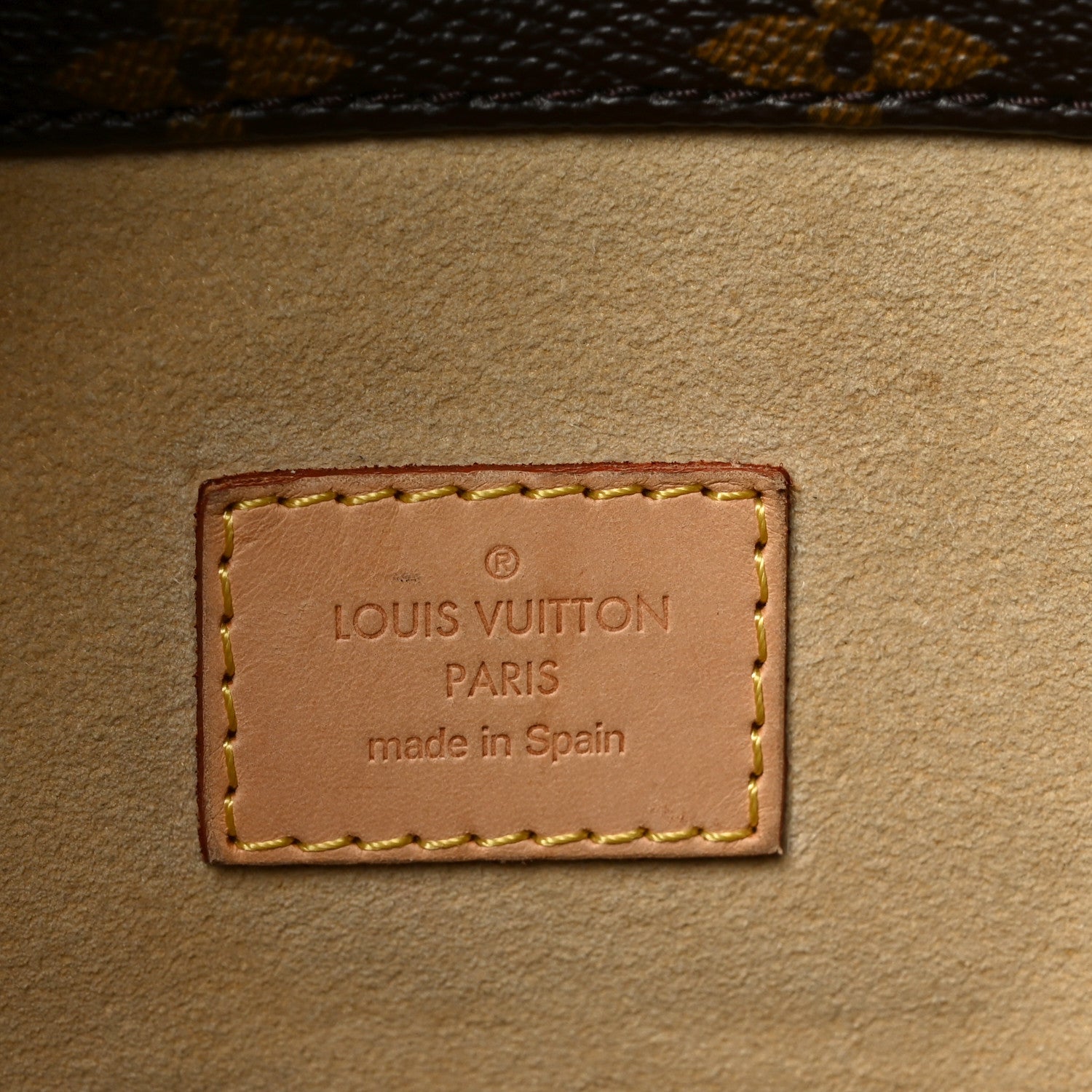 Louis Vuitton Monogram Artsy MM 6 of 10