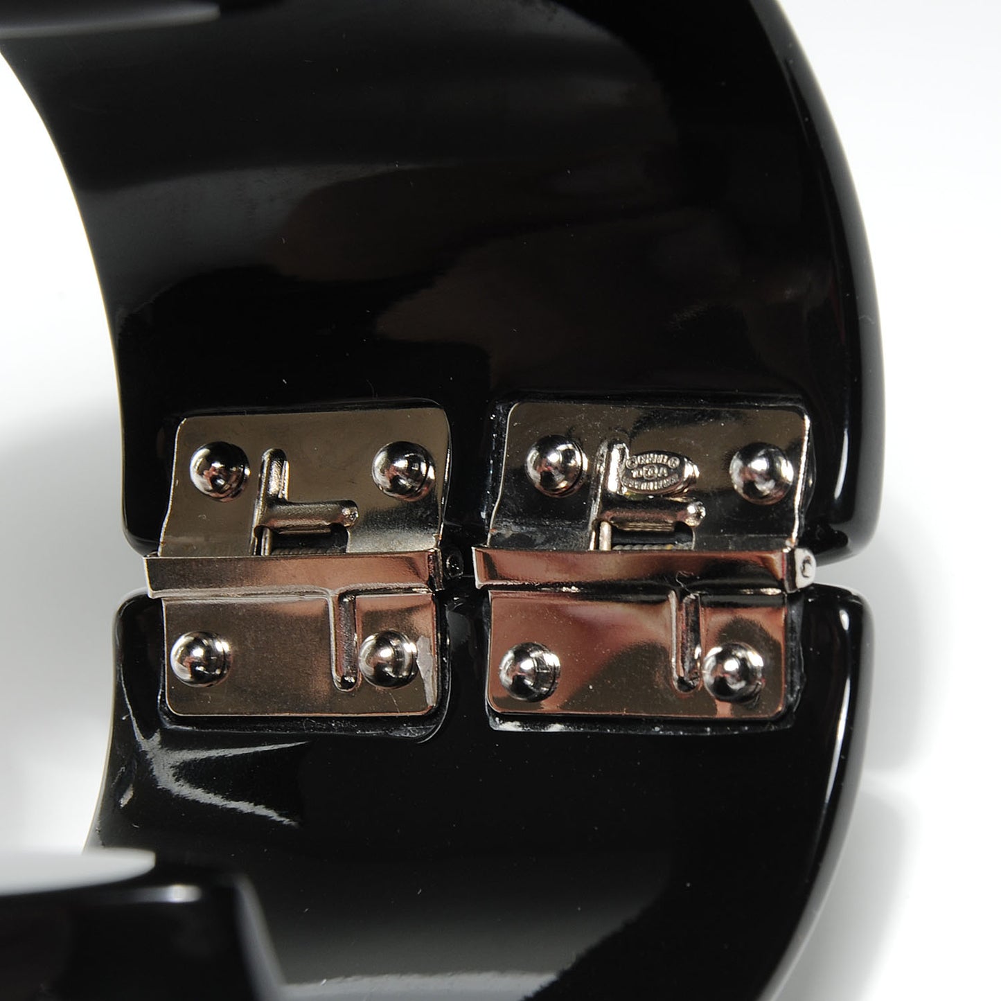Resin Crystal CC Bow Wide Cuff Black