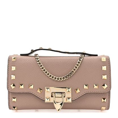 Valentino Garavani Pebbled Calfskin Rockstud Flip Lock Wallet On Chain Poudre 1 of 10