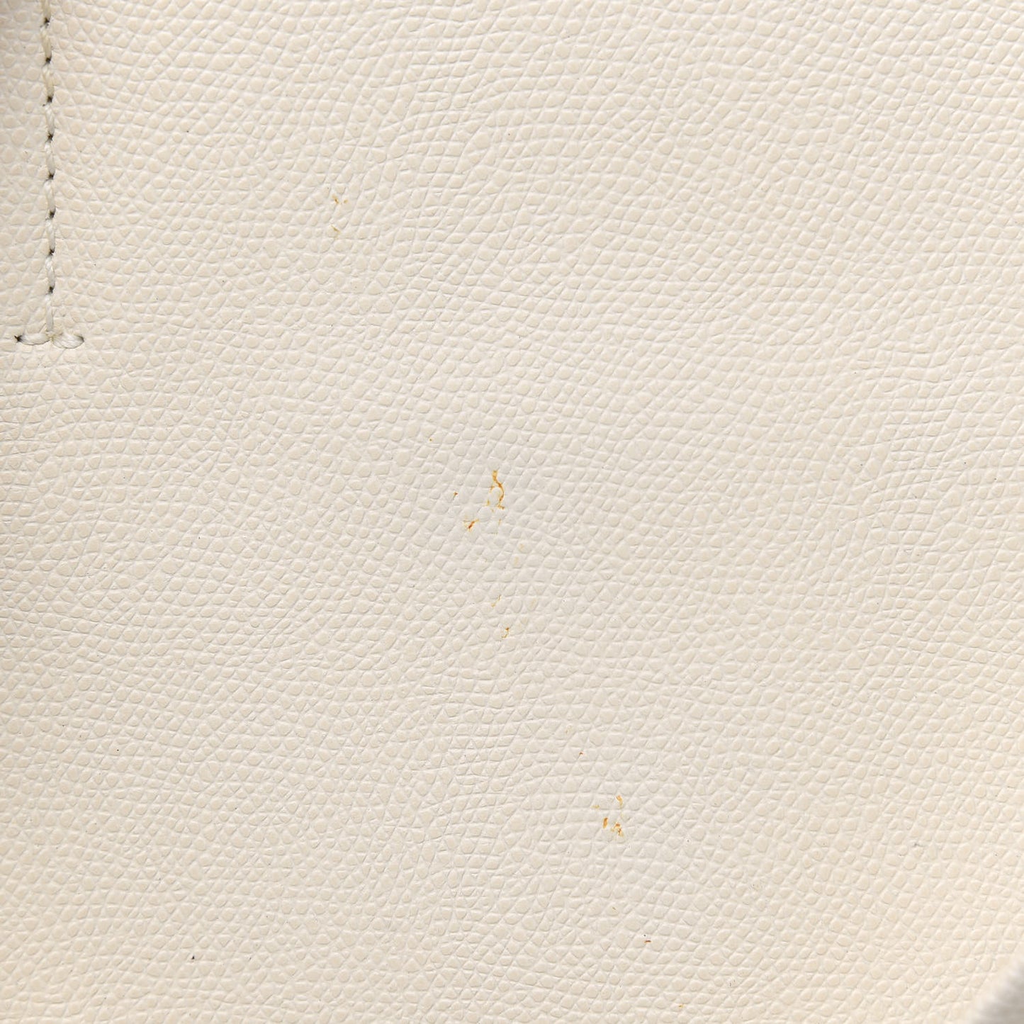 Grained Calfskin Medium Horizontal Cabas Phantom White