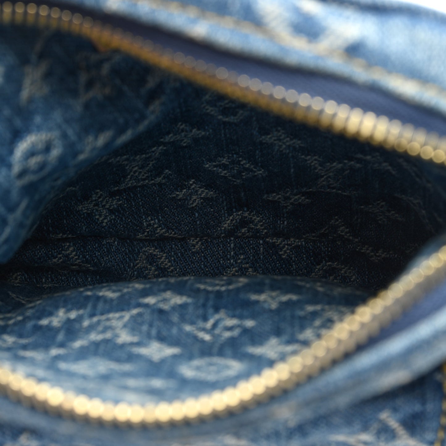 Denim Fairfax Pochette Blue