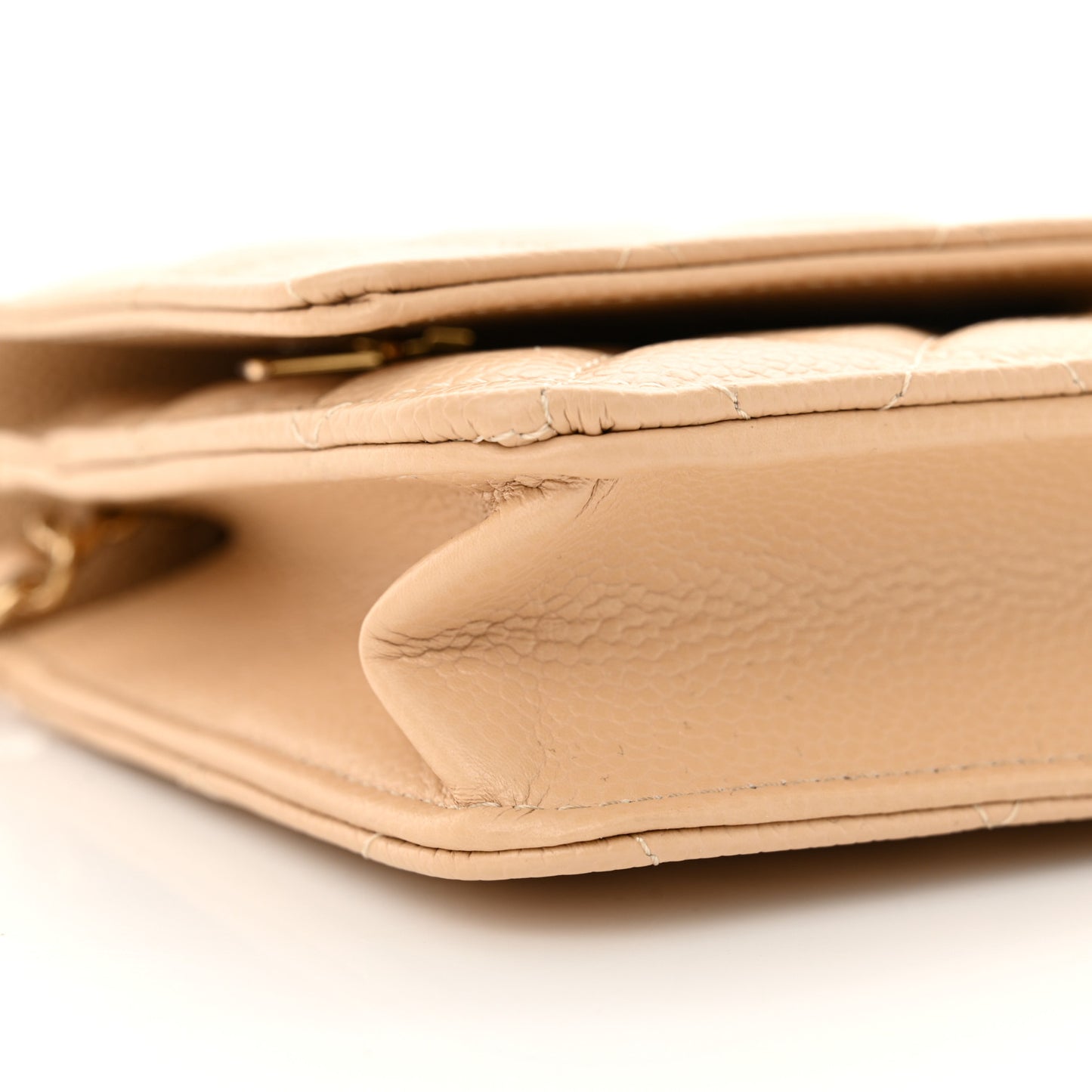 Caviar Quilted Wallet on Chain WOC Beige