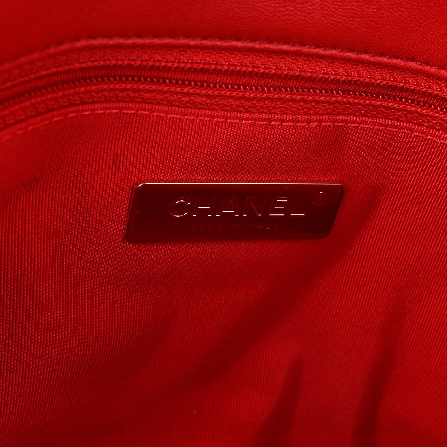 Lambskin Quilted Medium Chanel 19 Flap Red
