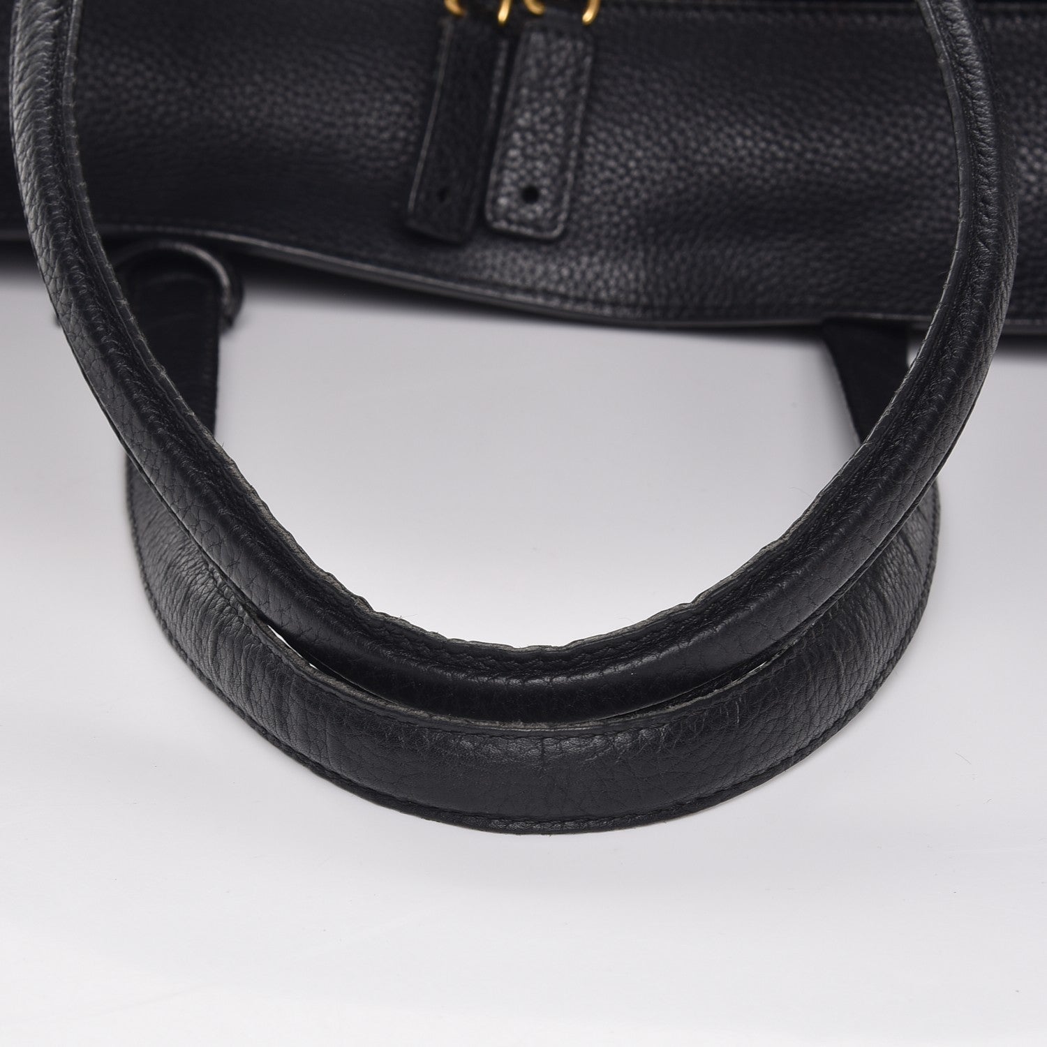 Alexander McQueen Pebbled Calfskin Large Skull Padlock Zip Around Tote Black 9 of 11
