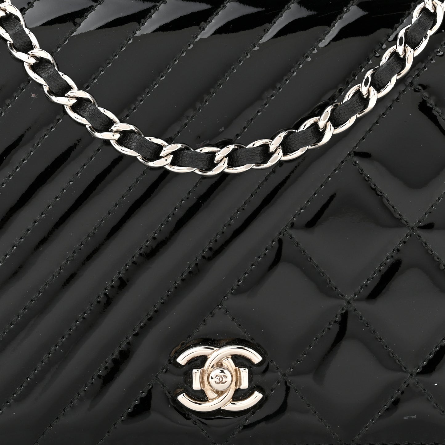 Patent Quilted Coco Boy Wallet On Chain WOC Black