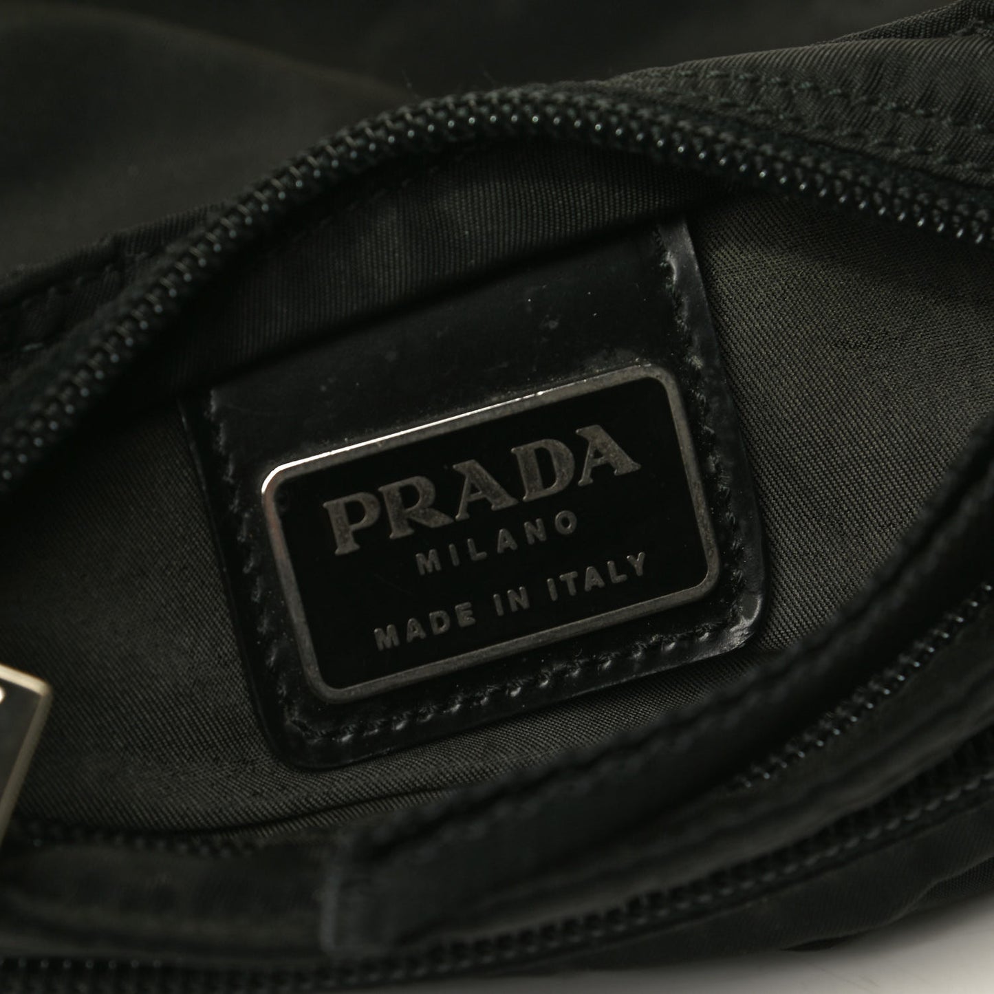 Tessuto Nylon Saffiano Flat Messenger Bag Black