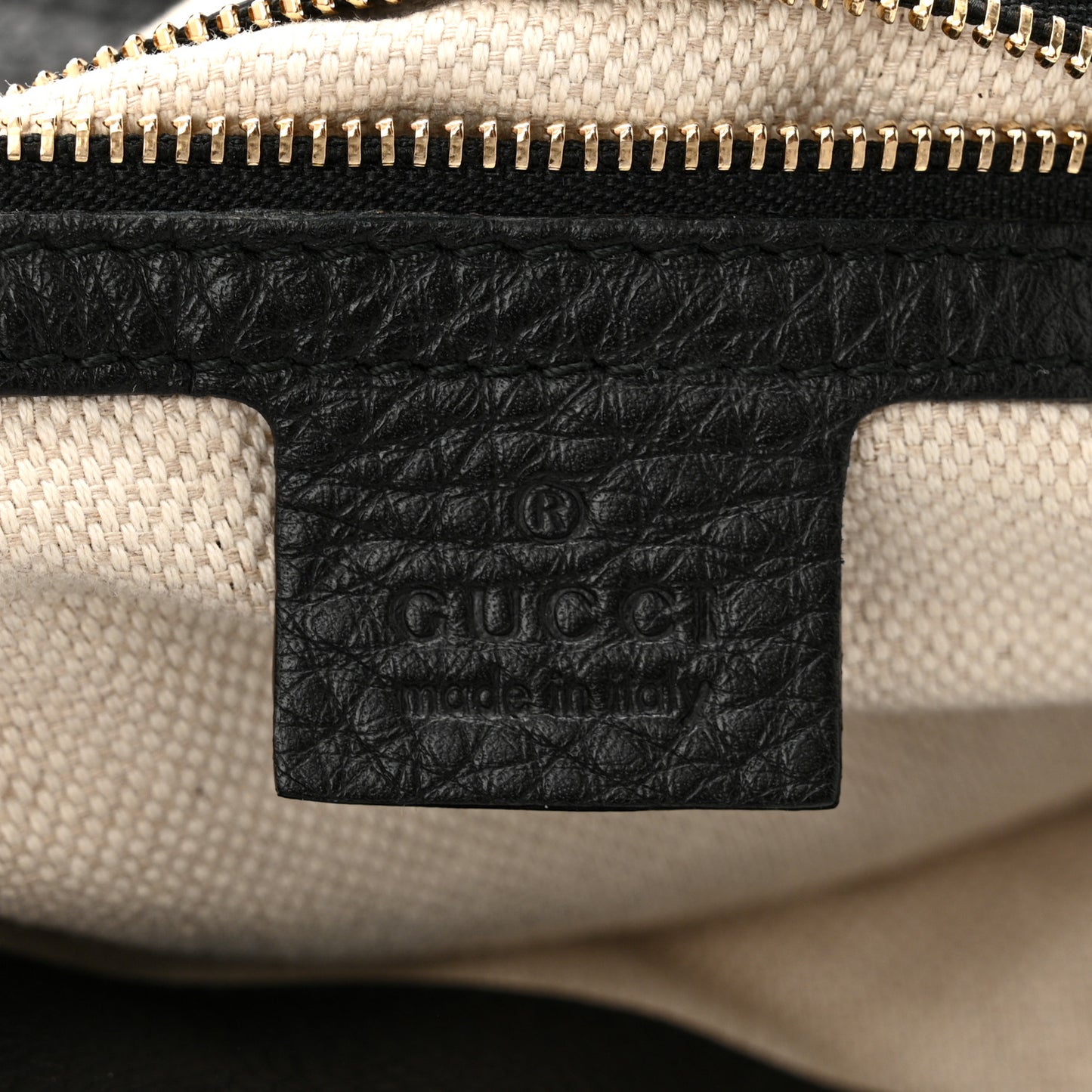 Pebbled Calfskin Large Soho Hobo Black