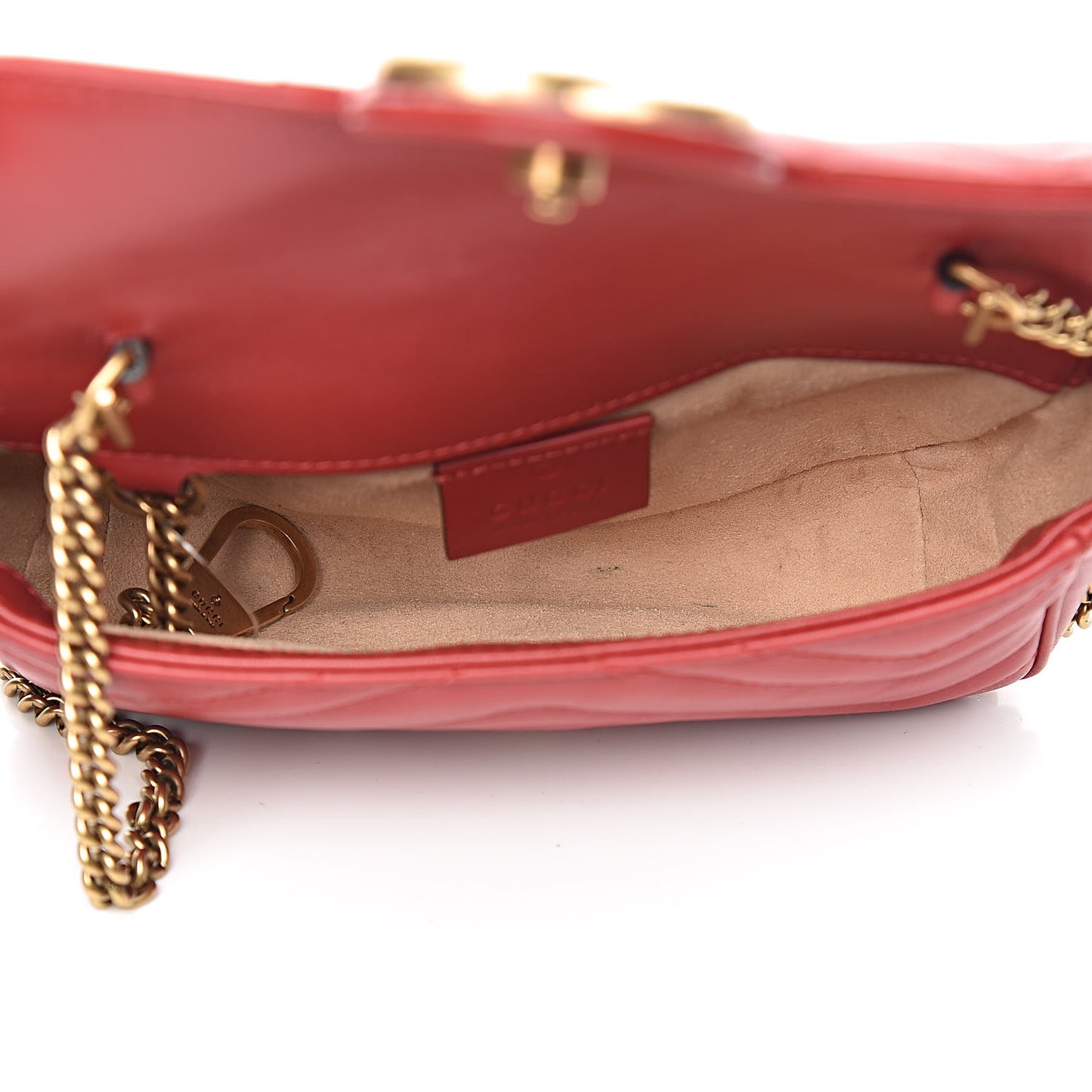 Calfskin Matelasse Super Mini GG Marmont Shoulder Bag Hibiscus Red
