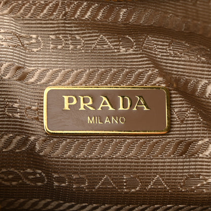 Prada Saffiano Re-Edition 2005 Shoulder Bag Cammeo 6 of 11