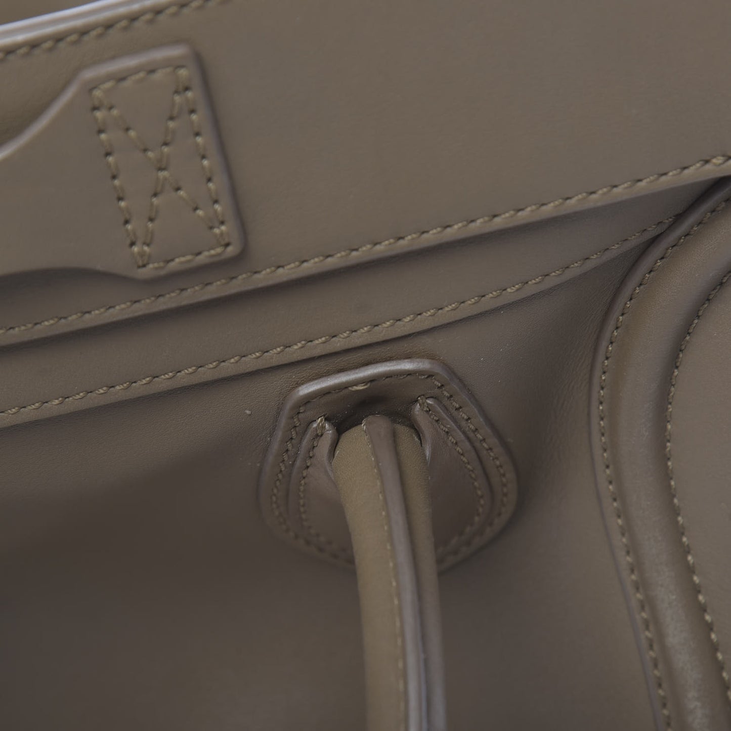 Smooth Calfskin Mini Luggage Souris