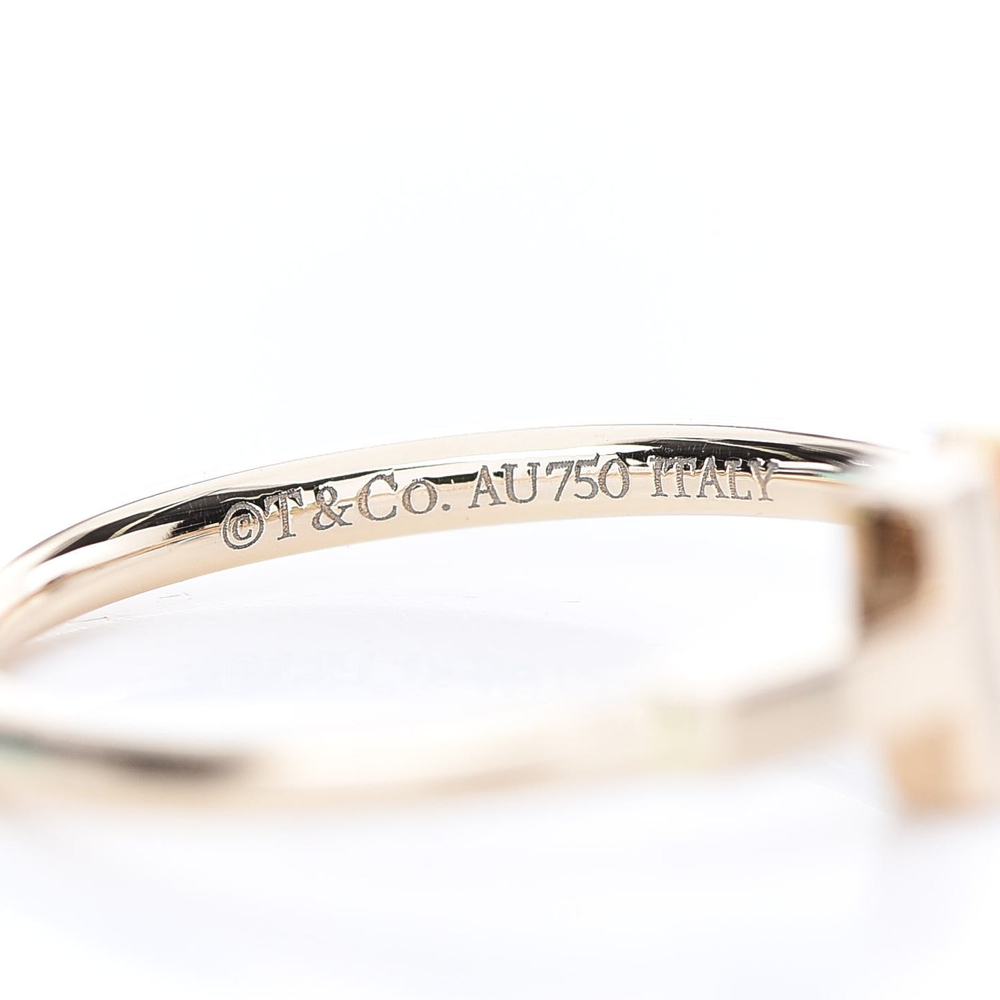 18K Rose Gold T Wire Ring 52 6