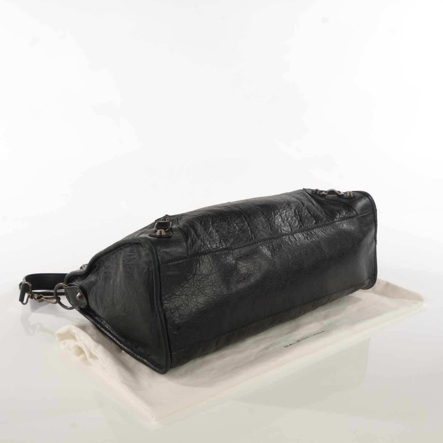 Agneau Classic Hardware City Black