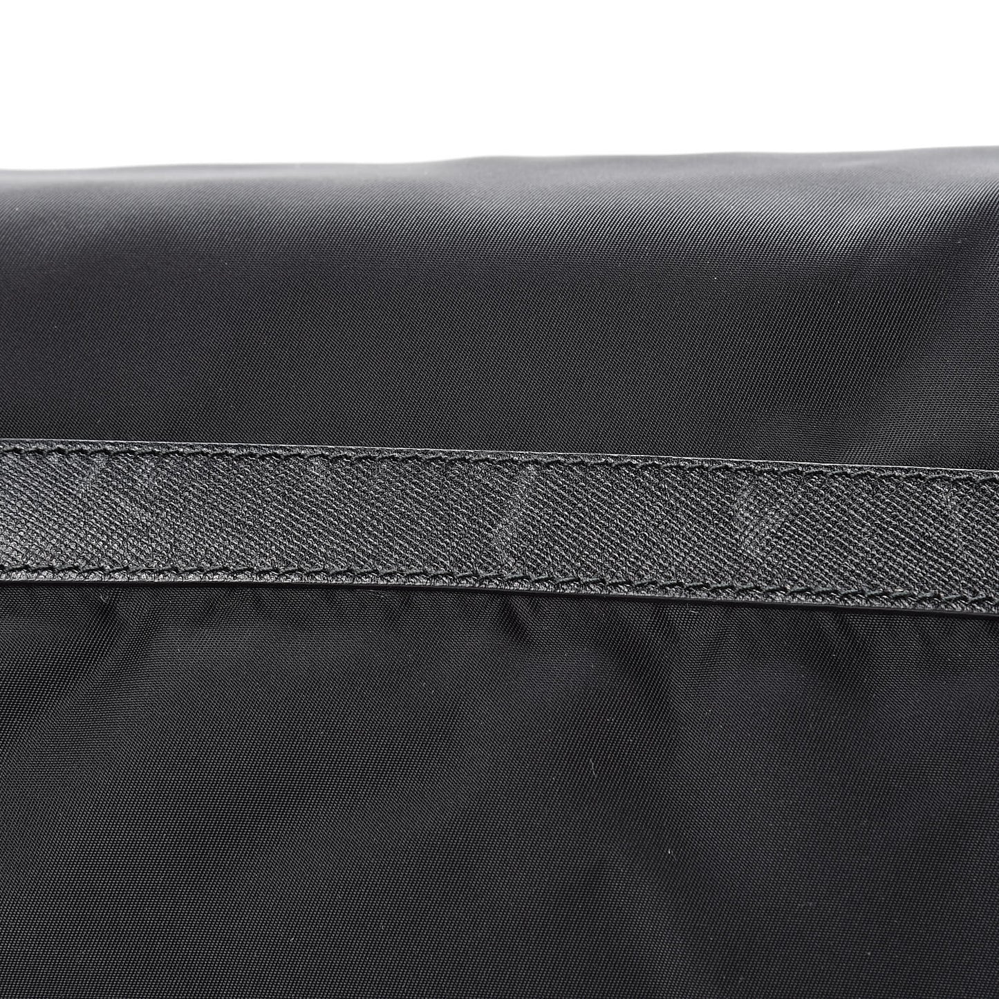 Nylon Vela Messenger Bag Black