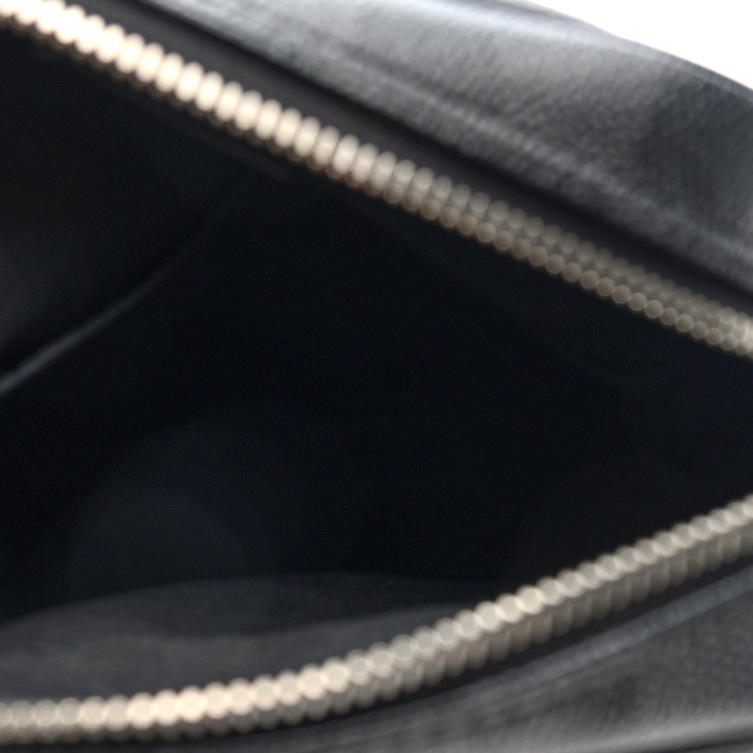 Louis Vuitton Damier Graphite Rem Bag 5 of 9