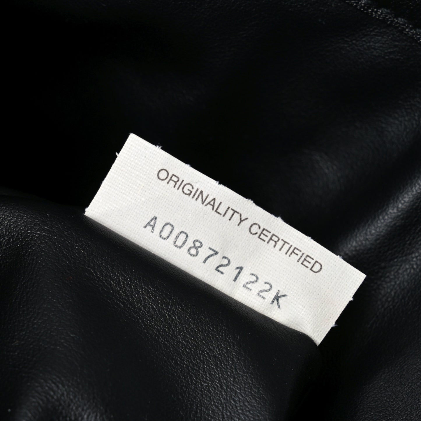 Calfskin Intrecciato Small Hop Black