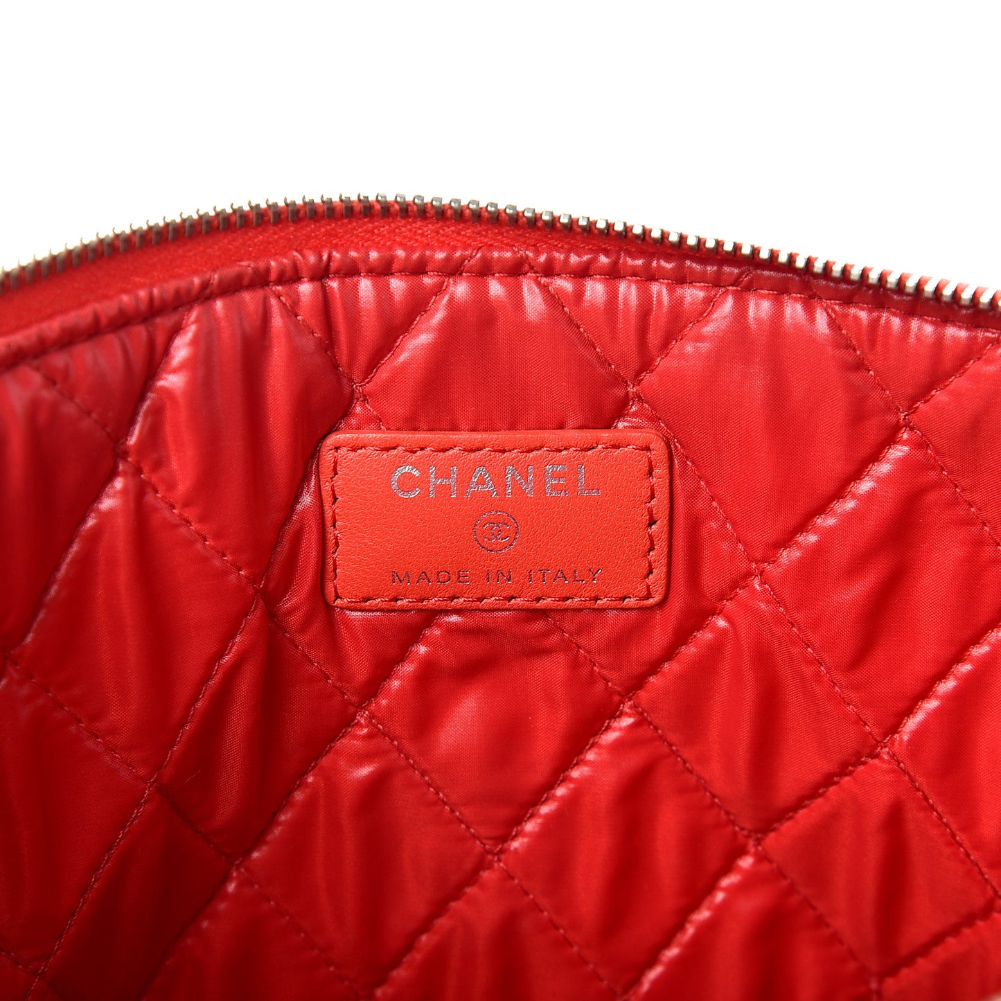 Patent Calfskin Quilted Valentine Hearts Medium O Cosmetic Case Red