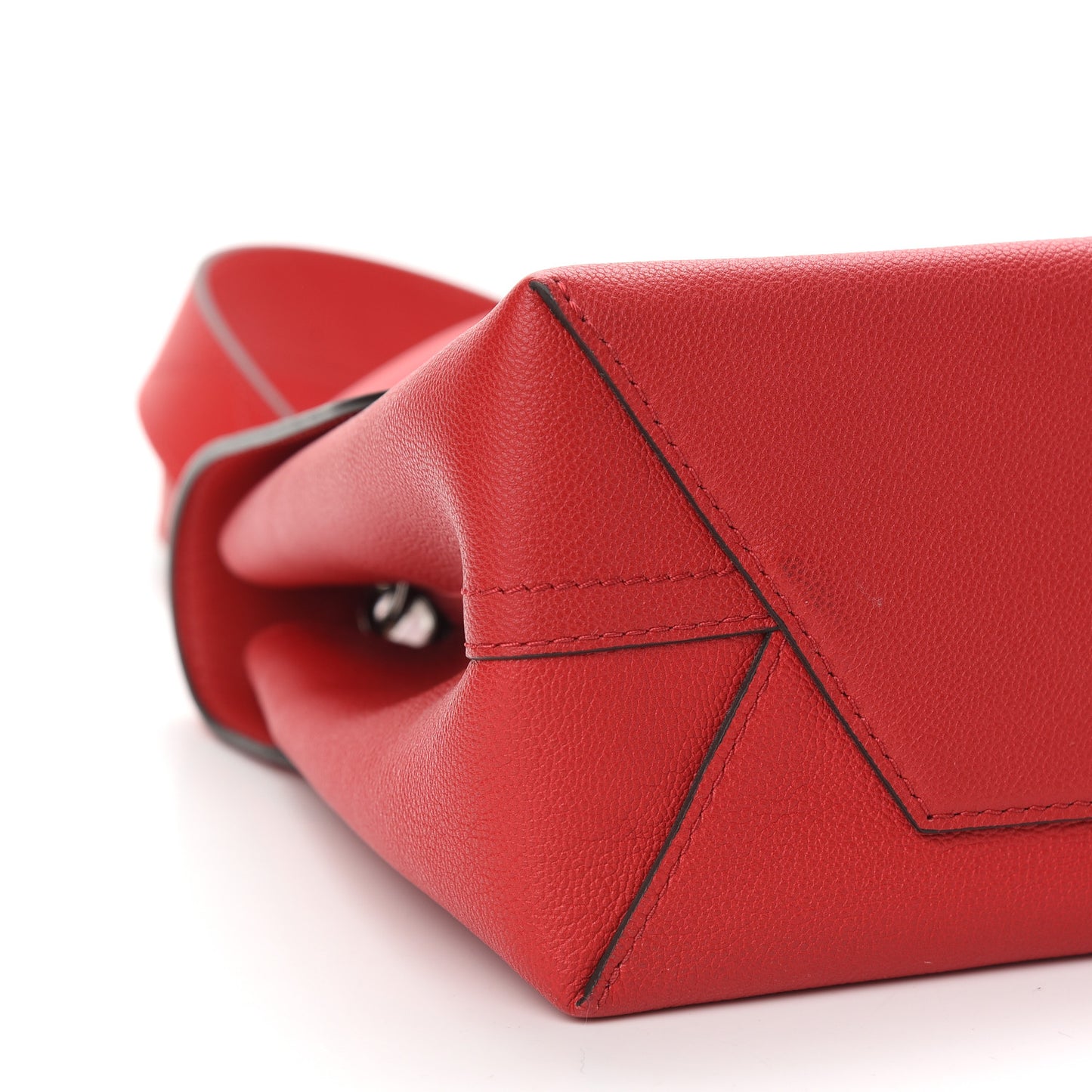 Calfskin Monogram Very One Handle Rubis Red