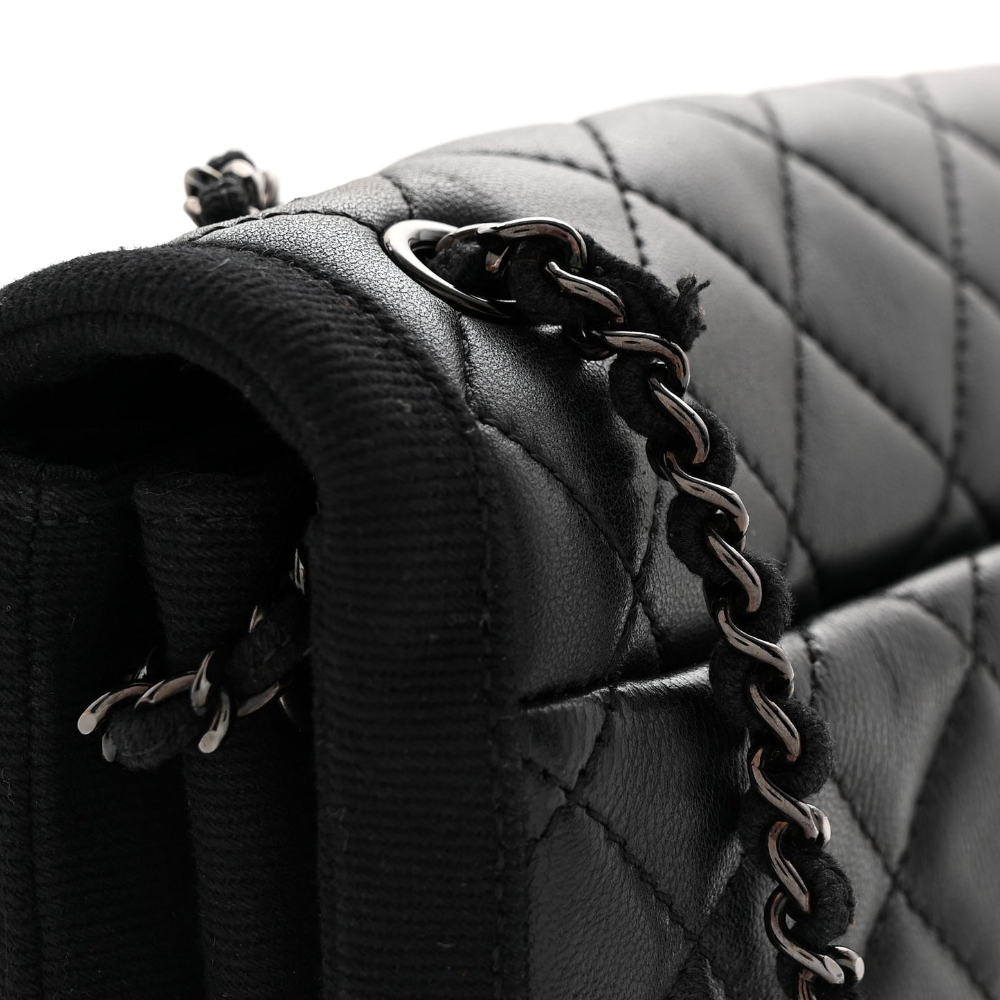 Lambskin Grosgrain Quilted Flap Black