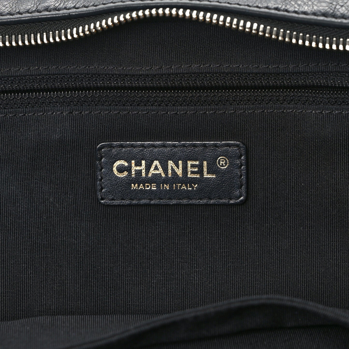Calfskin Quilted CC Medium Vanity Case Black