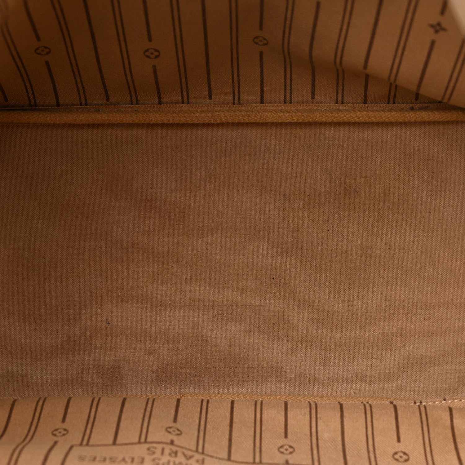 Louis Vuitton Monogram Neverfull MM 5 of 13