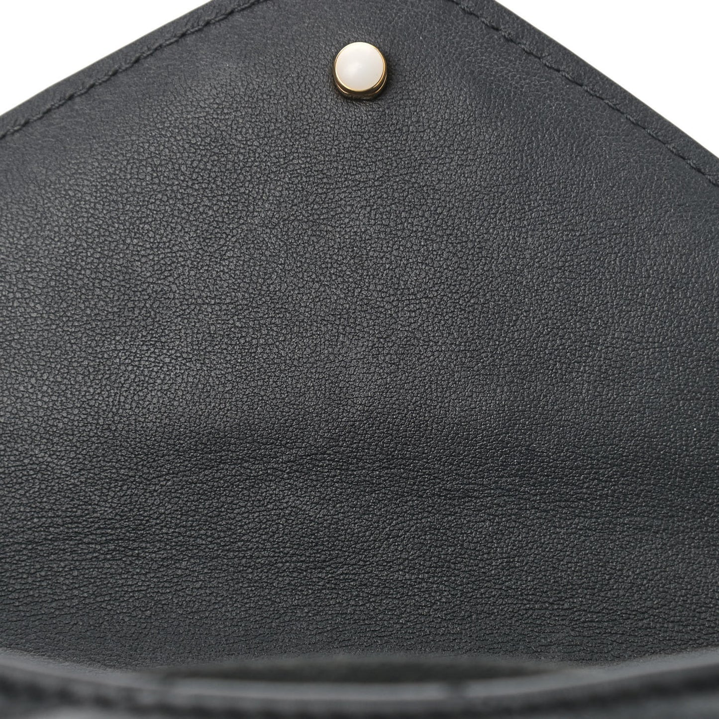 Calfskin New Wave Chain PM Black