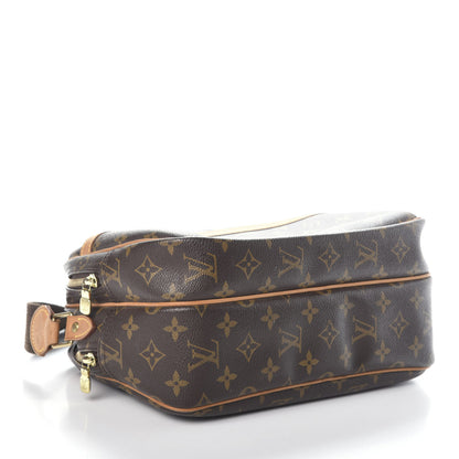 Louis Vuitton Monogram Reporter PM 4 of 9
