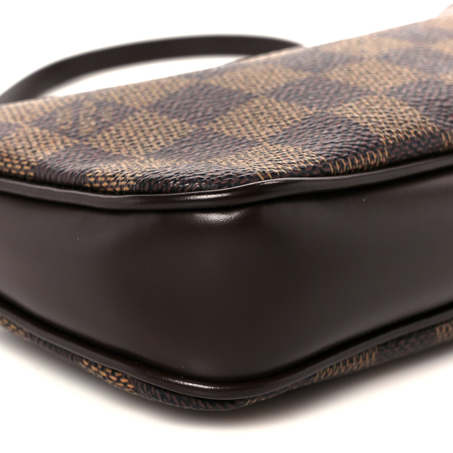 Damier Ebene Navona Pochette Accessories