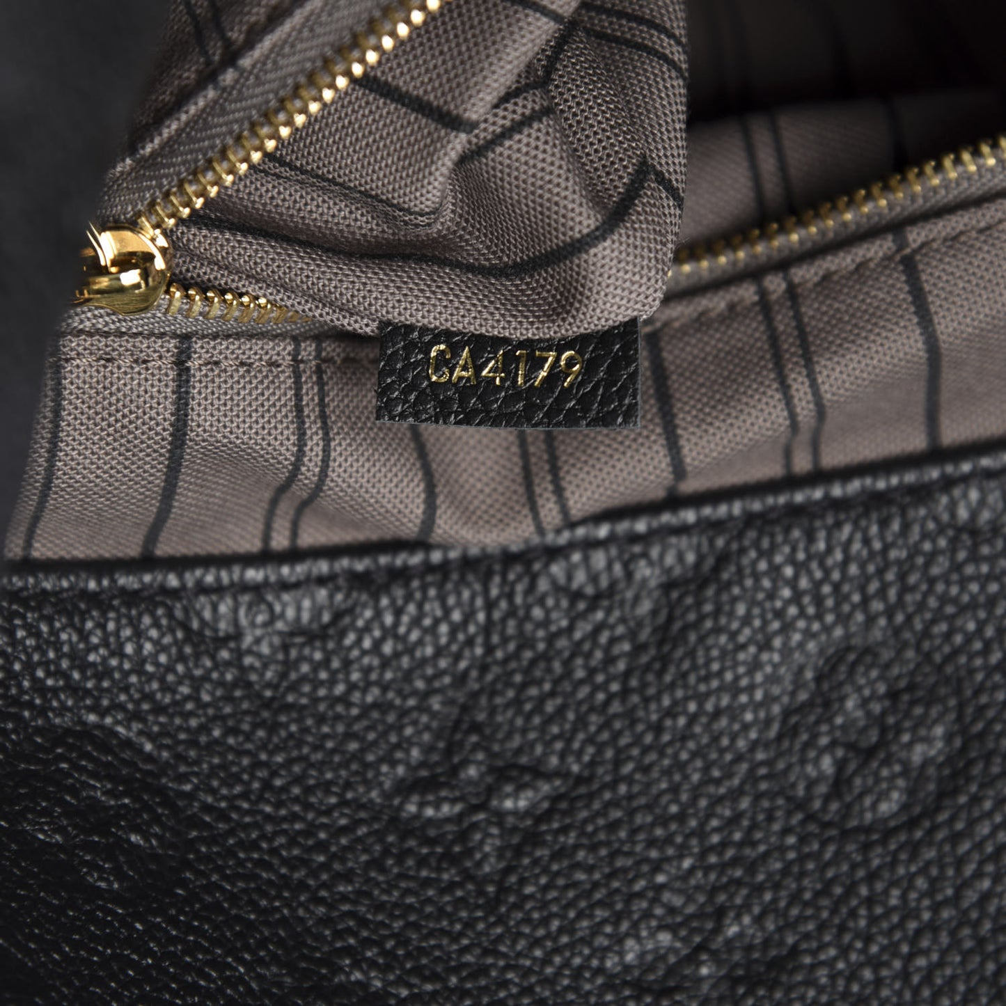 Empreinte Artsy MM Black