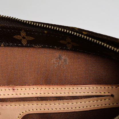 Louis Vuitton Monogram Cabas Mezzo 7 of 13
