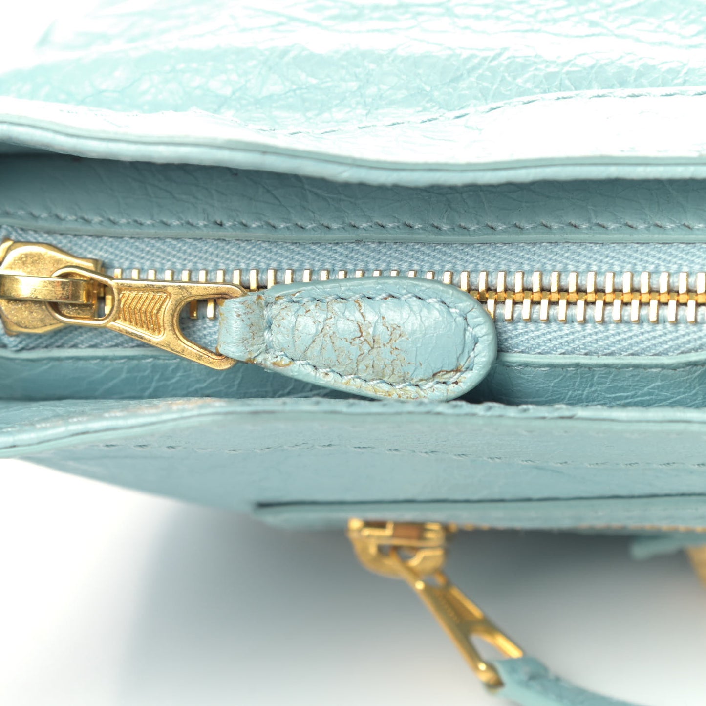 Agneau Giant 12 Gold Hardware Hip Bleu Dragee