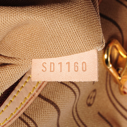 Louis Vuitton Monogram Delightful MM 7 of 7