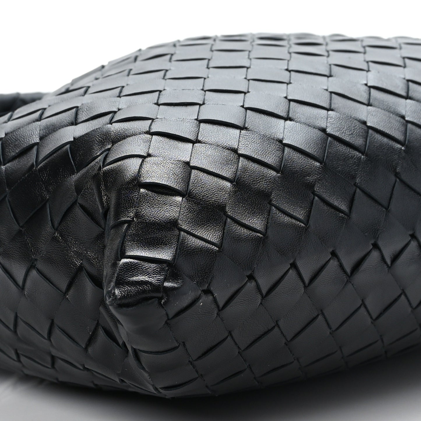 Calfskin Intrecciato Small Hop Black