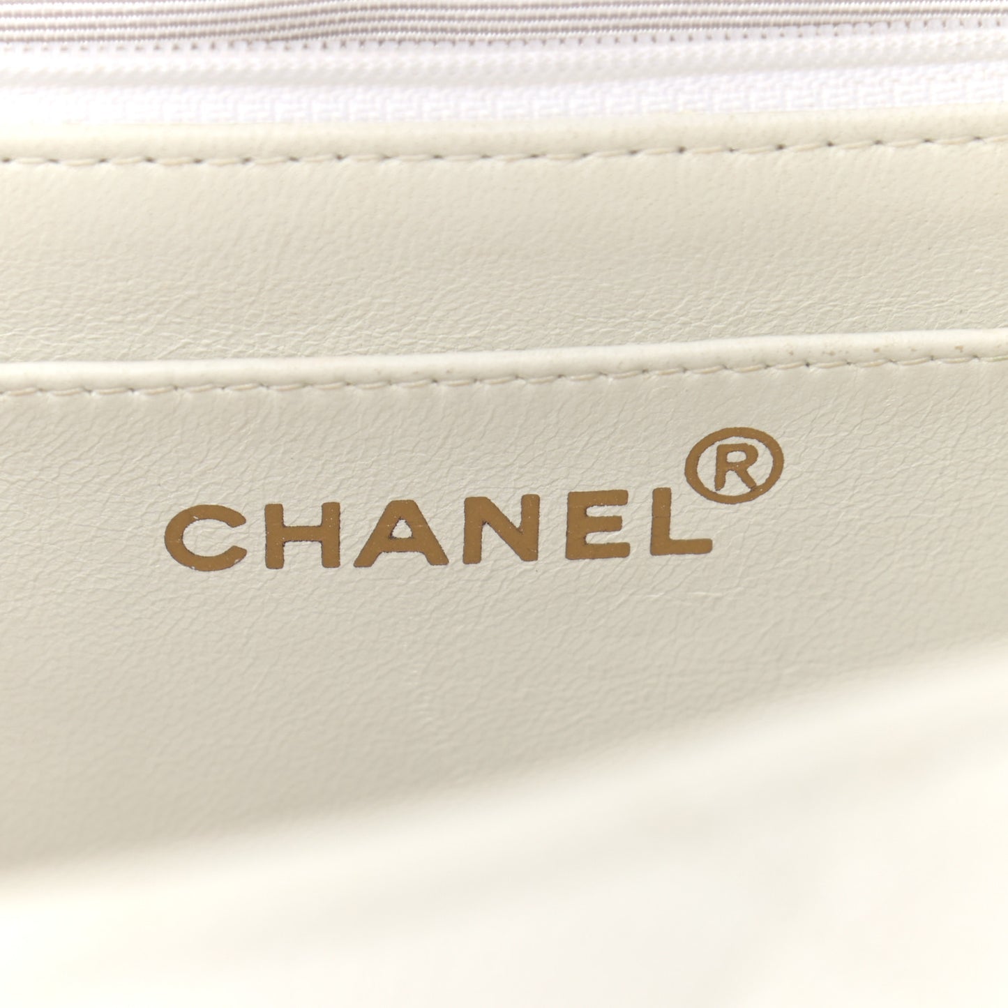 Caviar Quilted XL Jumbo Single Flap White
