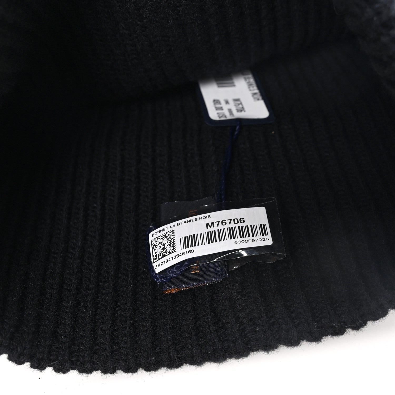 Louis Vuitton Wool LV initials Monogram Beanie Hat Black 5 of 6