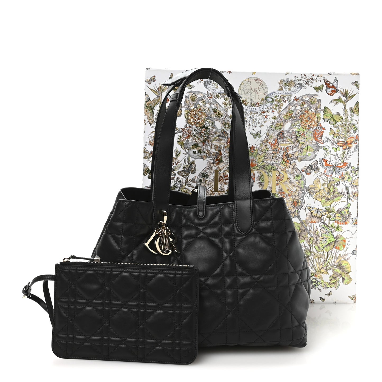 Calfskin Macrocannage Medium Toujours Black