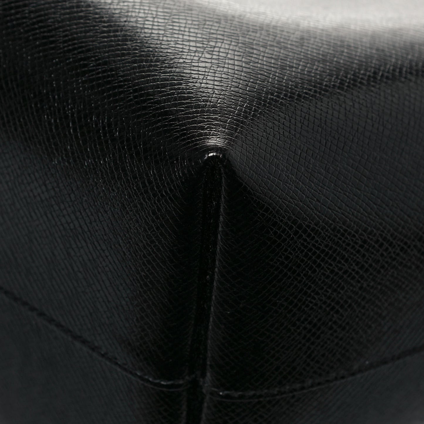Grained Calfskin E/W Large Shopping Tote Black