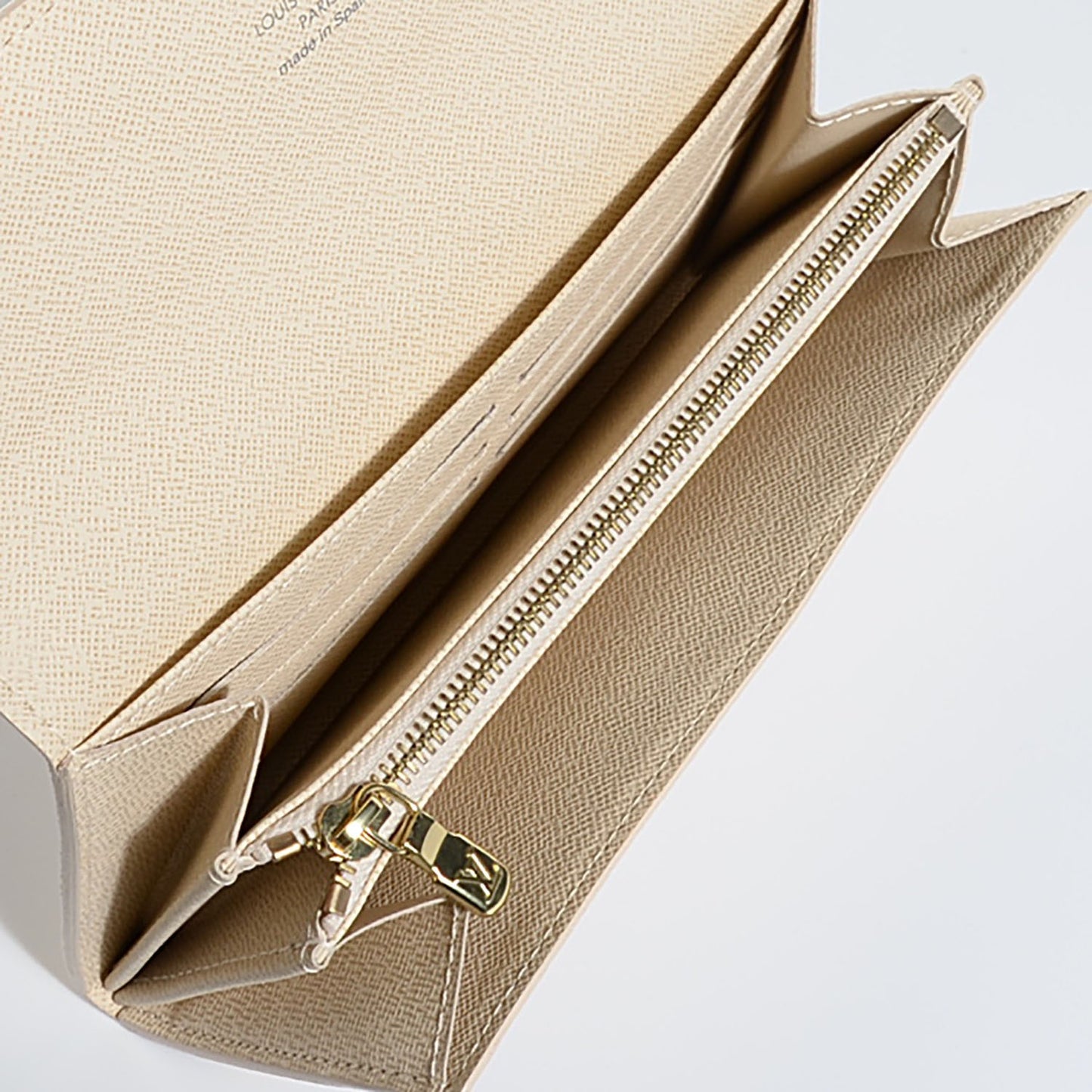 Damier Azur Sarah Wallet