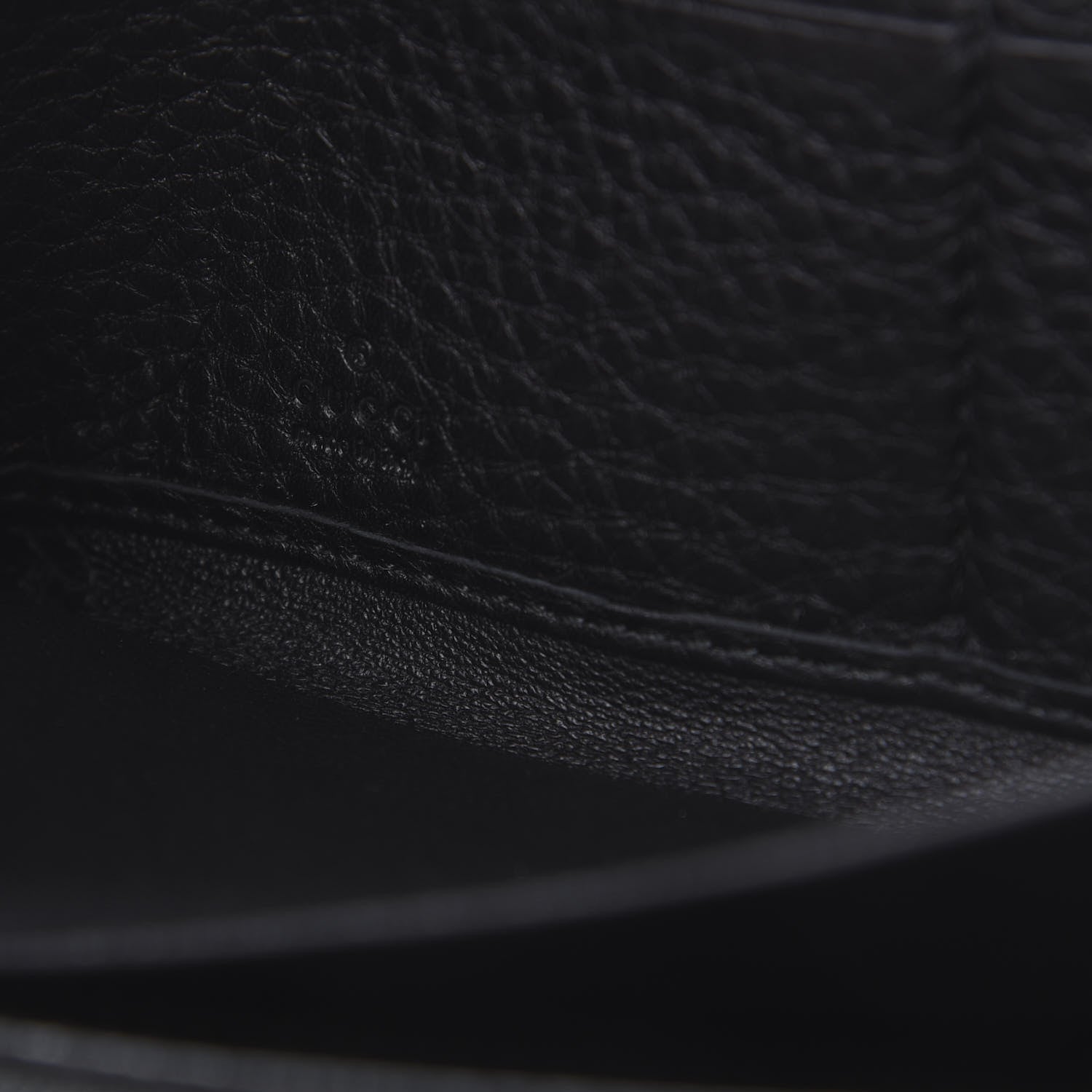 Gucci Pebbled Calfskin Soho Zip Around Wallet Black 6 of 10