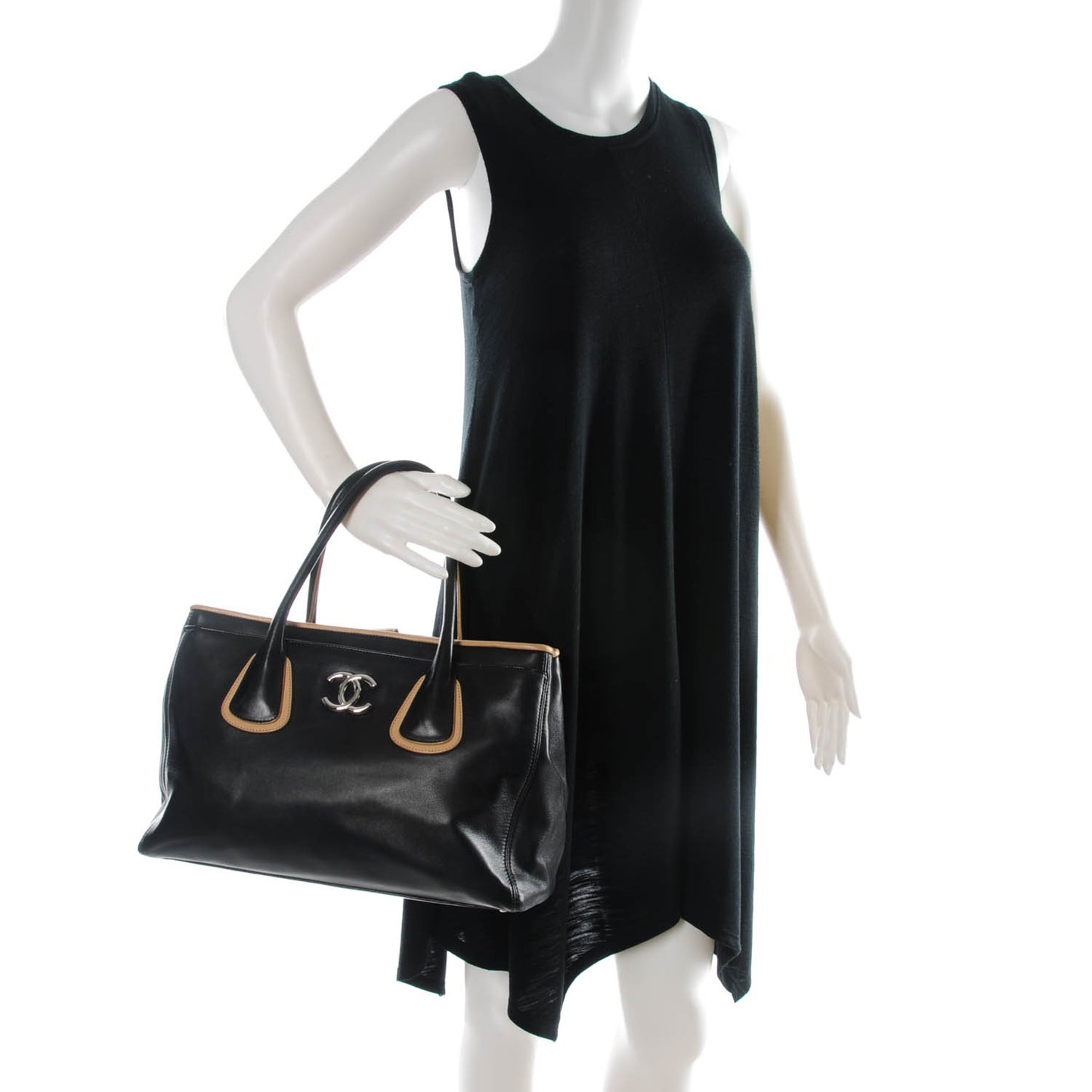 Lambskin Executive Cerf Shopper Tote Black