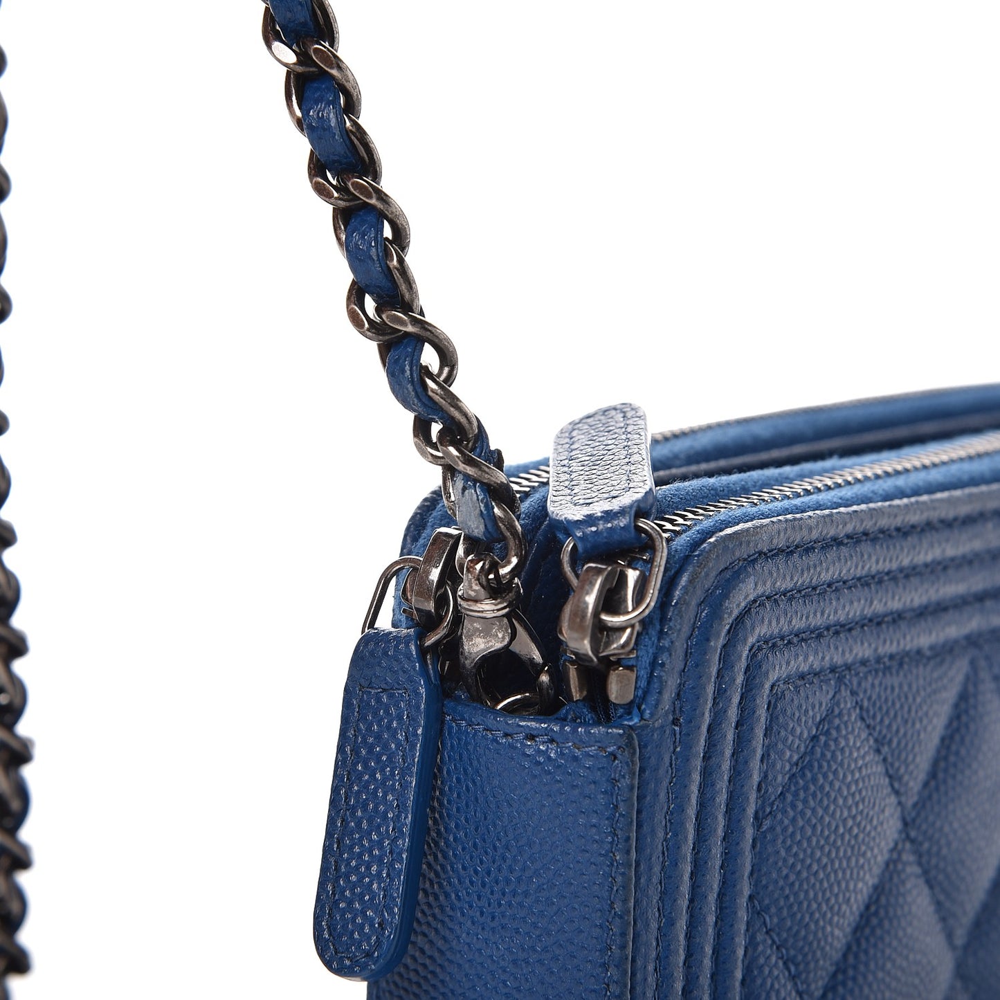 Caviar Quilted Small Boy Clutch With Chain Blue
